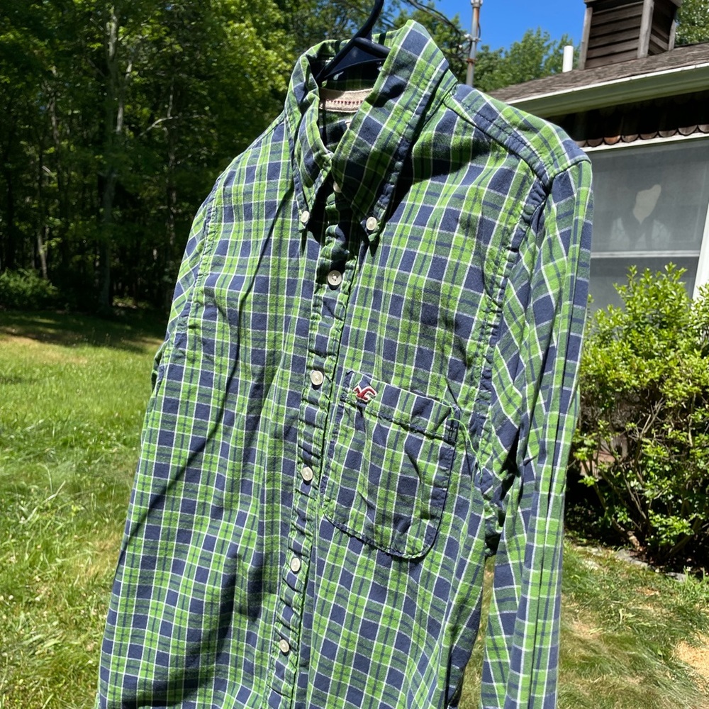 Hollister Mens plaid button down shirt - Picture 2 of 9